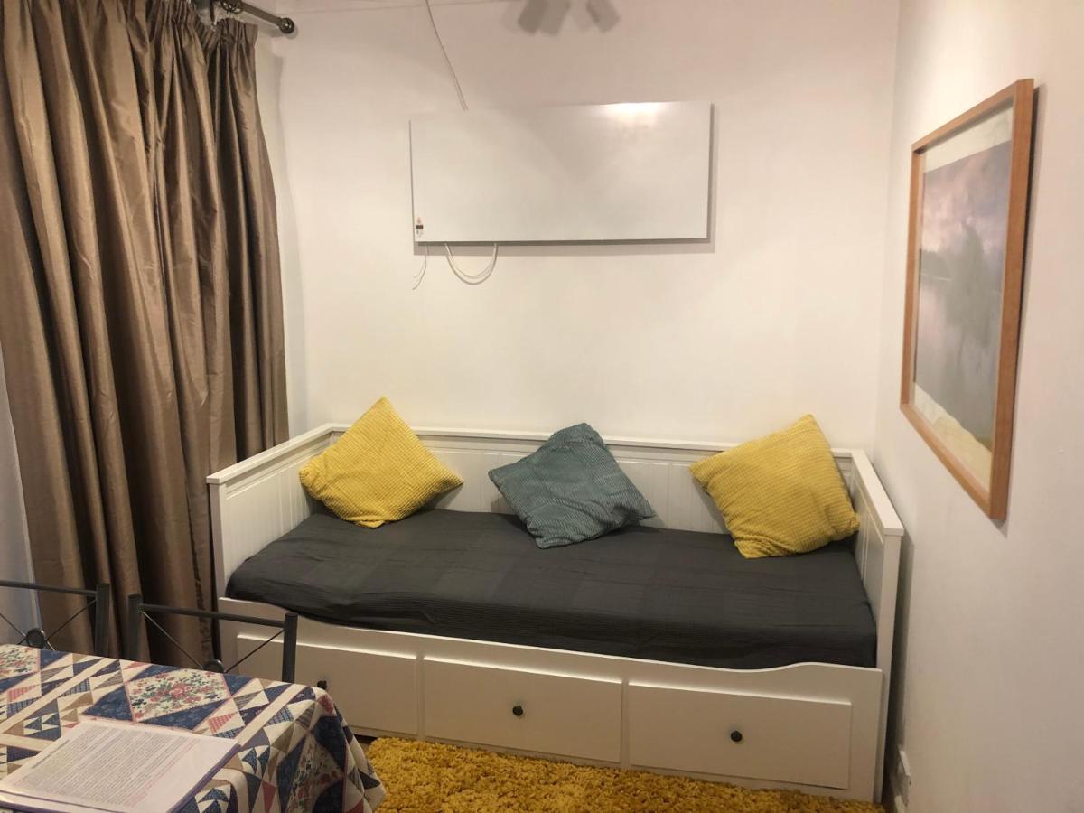 Central Lisburn Duplex Apartment Siren Stays 외부 사진