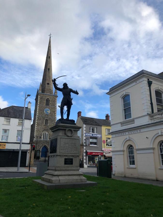 Central Lisburn Duplex Apartment Siren Stays 외부 사진