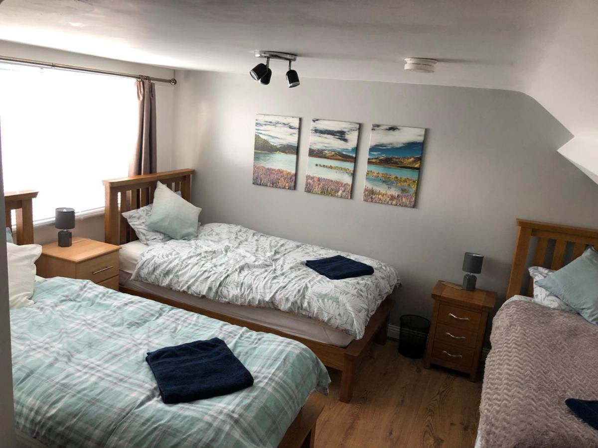 Central Lisburn Duplex Apartment Siren Stays 외부 사진