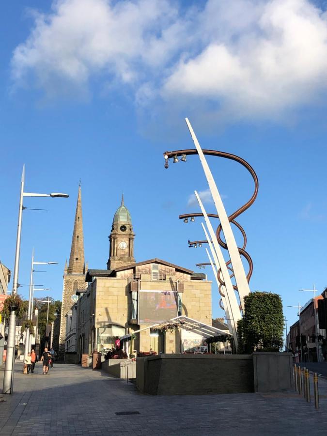 Central Lisburn Duplex Apartment Siren Stays 외부 사진